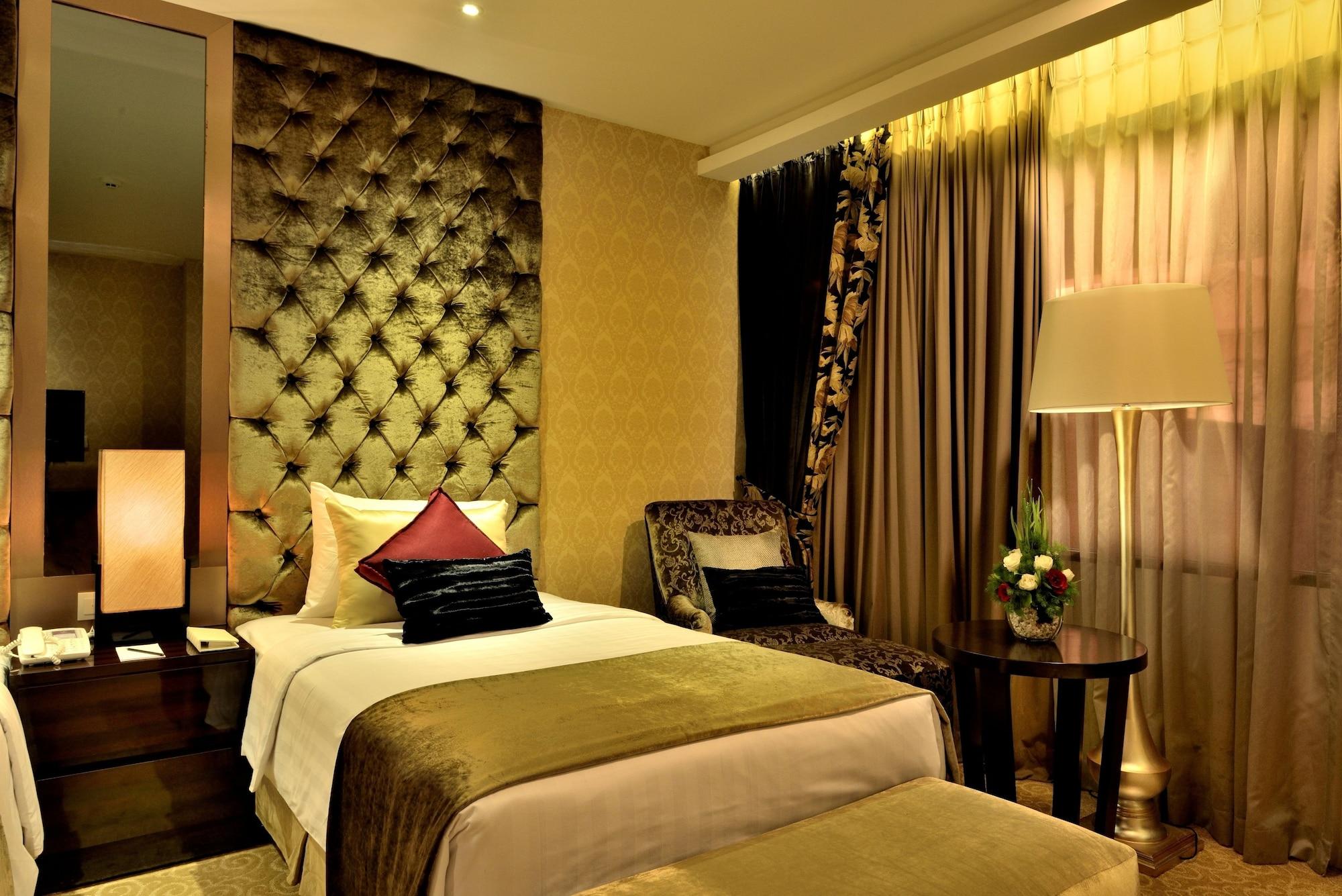 Amaroossa Grande Hotel Bekasi Ngoại thất bức ảnh
