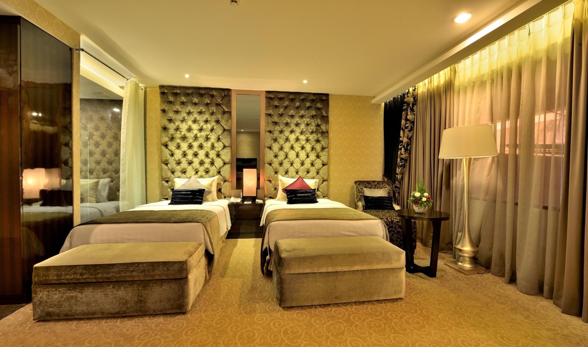 Amaroossa Grande Hotel Bekasi Ngoại thất bức ảnh