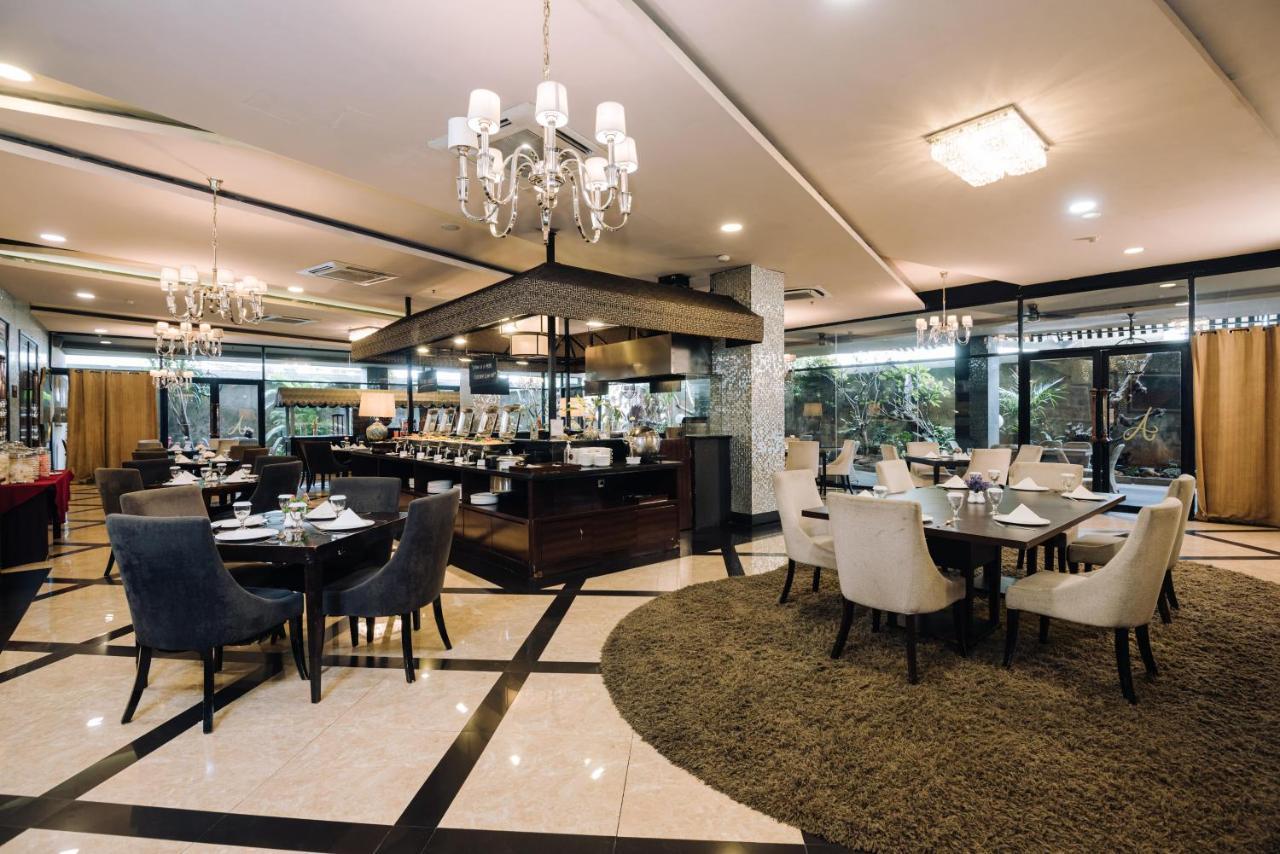 Amaroossa Grande Hotel Bekasi Ngoại thất bức ảnh
