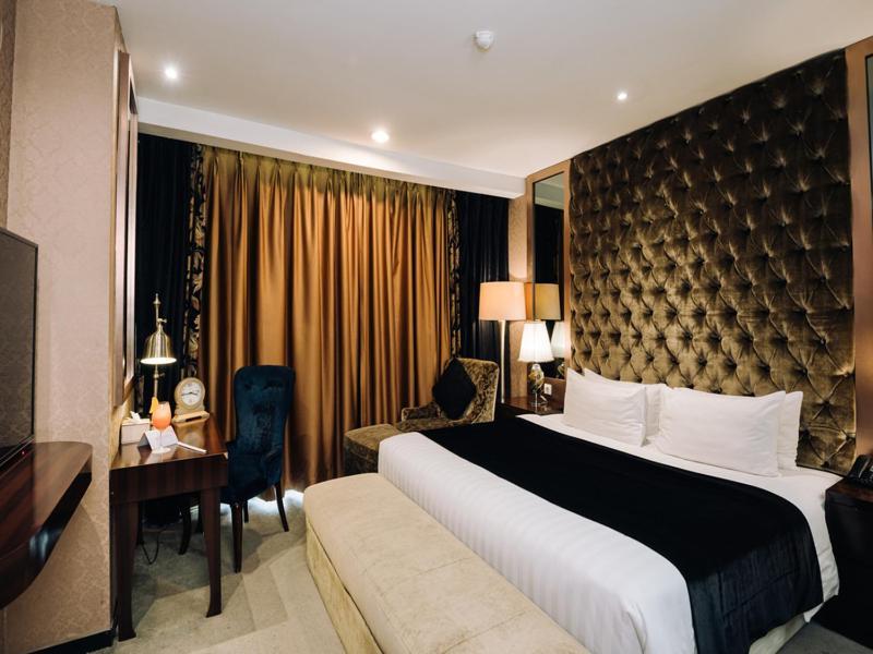 Amaroossa Grande Hotel Bekasi Ngoại thất bức ảnh